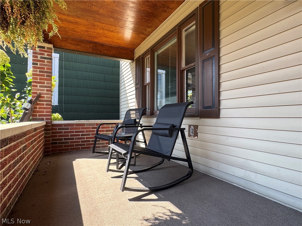 517 Walden Avenue Tiltonsville OH 43963