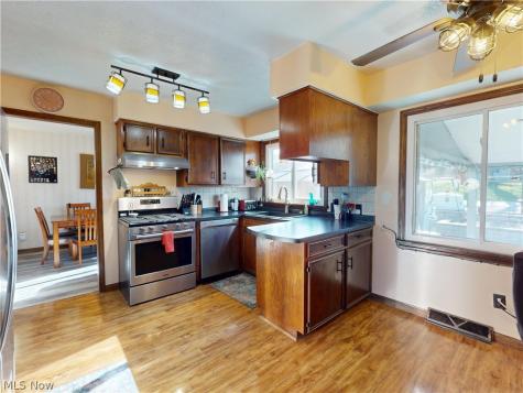 495 S Elm Avenue Tallmadge OH 44278