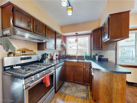 495 S Elm Avenue Tallmadge OH 44278