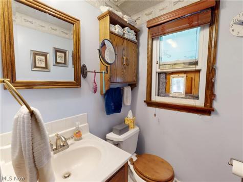 495 S Elm Avenue Tallmadge OH 44278
