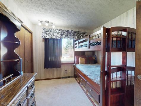 495 S Elm Avenue Tallmadge OH 44278