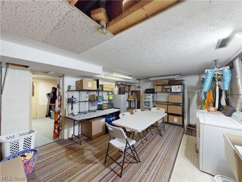 495 S Elm Avenue Tallmadge OH 44278