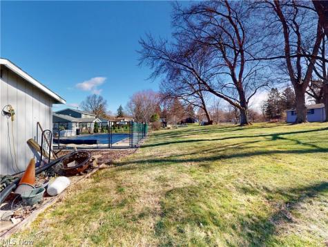 495 S Elm Avenue Tallmadge OH 44278