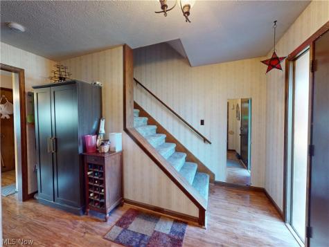 495 S Elm Avenue Tallmadge OH 44278