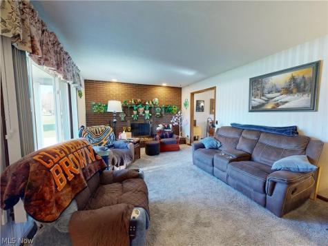 495 S Elm Avenue Tallmadge OH 44278