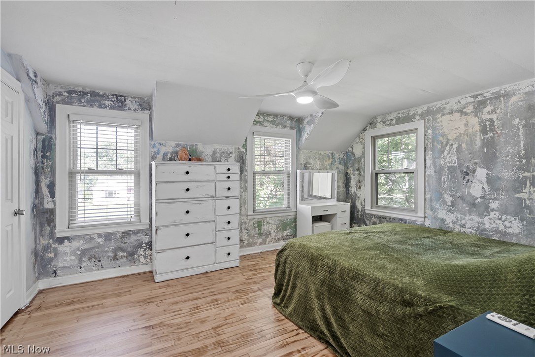 621 Kenmore Avenue NE Warren OH 44483