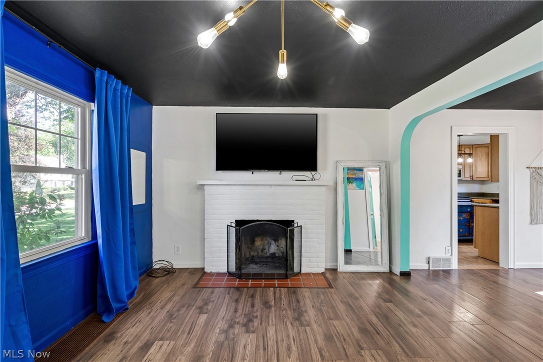 621 Kenmore Avenue NE Warren OH 44483