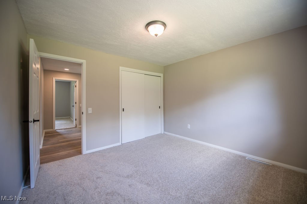 4029 Minard Road NW Dover OH 44622