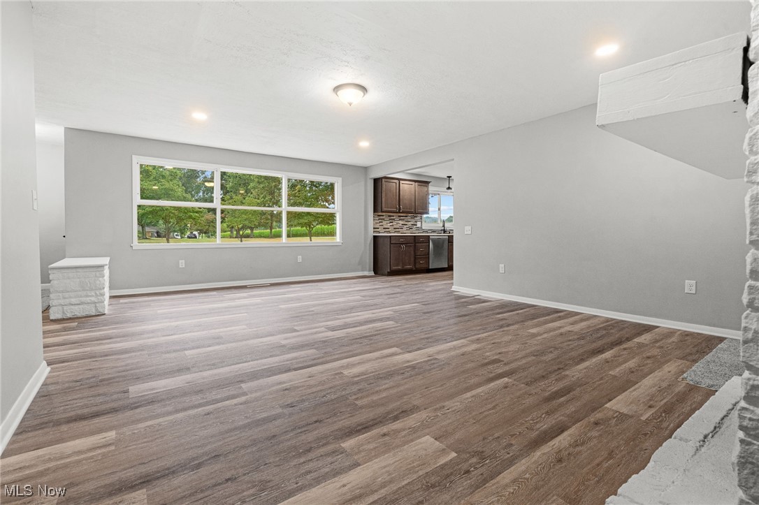 4029 Minard Road NW Dover OH 44622
