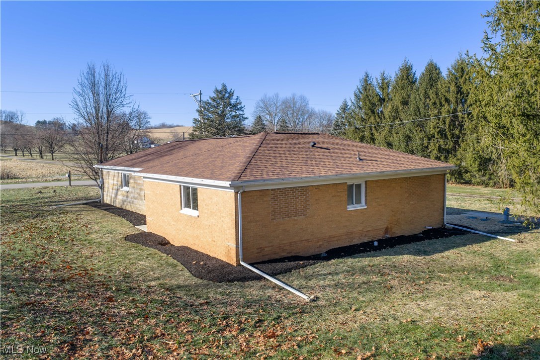 4029 Minard Road NW Dover OH 44622