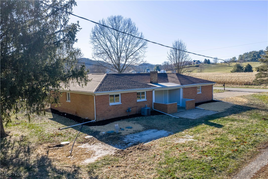 4029 Minard Road NW Dover OH 44622
