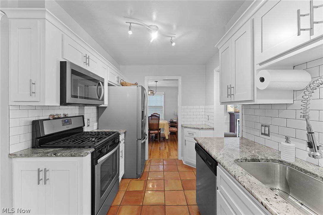 5268 Edenhurst Road Lyndhurst OH 44124