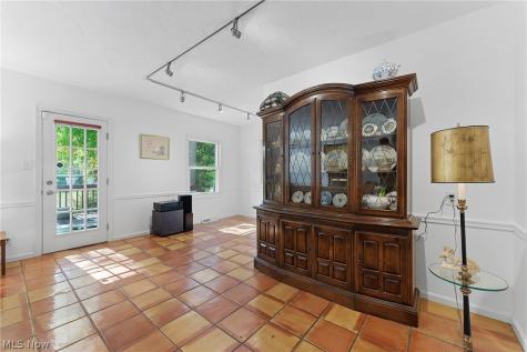 5268 Edenhurst Road Lyndhurst OH 44124