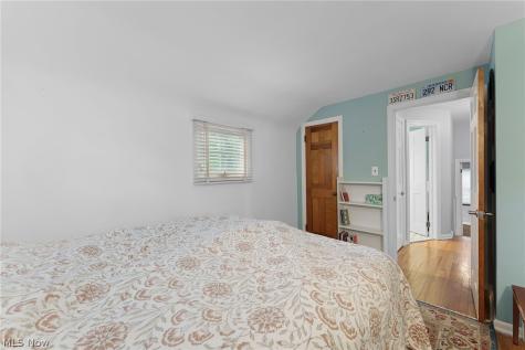 5268 Edenhurst Road Lyndhurst OH 44124
