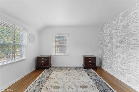 5268 Edenhurst Road Lyndhurst OH 44124