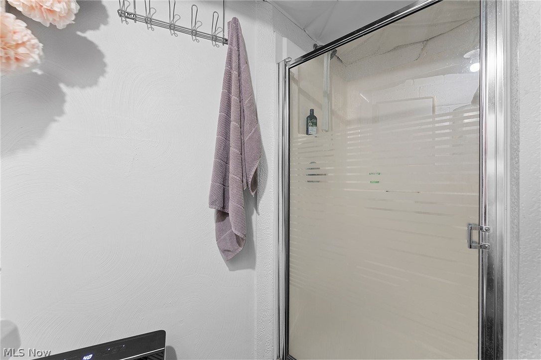 5268 Edenhurst Road Lyndhurst OH 44124