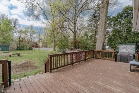 5268 Edenhurst Road Lyndhurst OH 44124