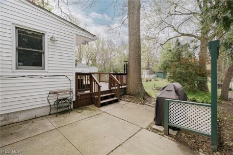 5268 Edenhurst Road Lyndhurst OH 44124