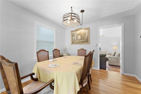 5268 Edenhurst Road Lyndhurst OH 44124