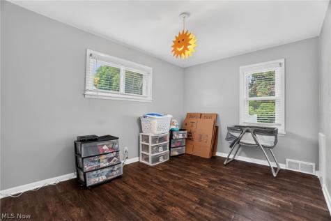 2239 Larchmont Drive Wickliffe OH 44092