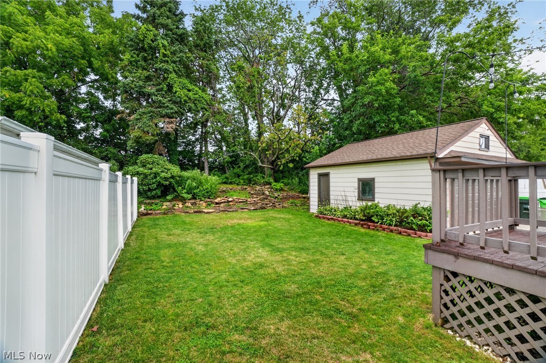2239 Larchmont Drive Wickliffe OH 44092