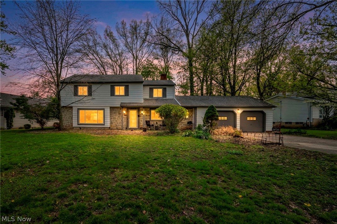 24720 Dundee Drive Richmond Heights OH 44143