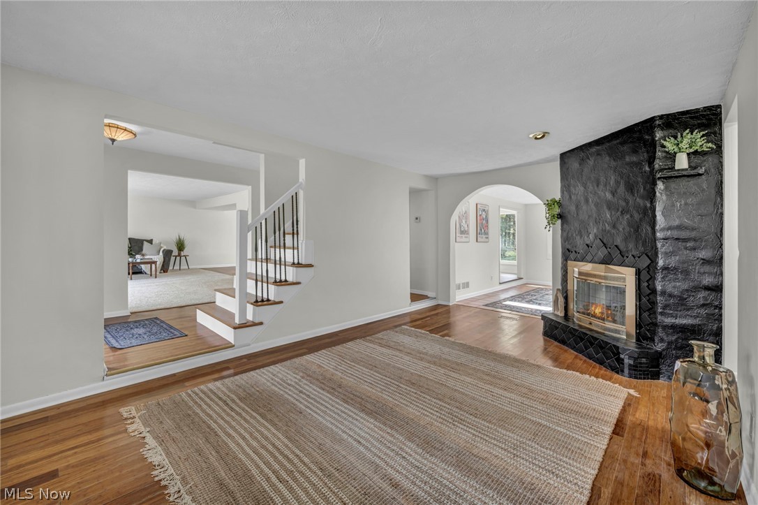 24720 Dundee Drive Richmond Heights OH 44143