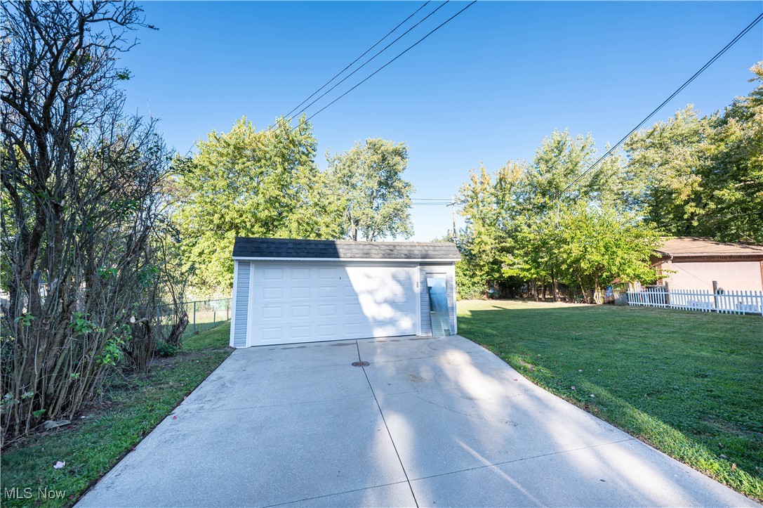 1574 Hawthorne Drive Mayfield Heights OH 44124