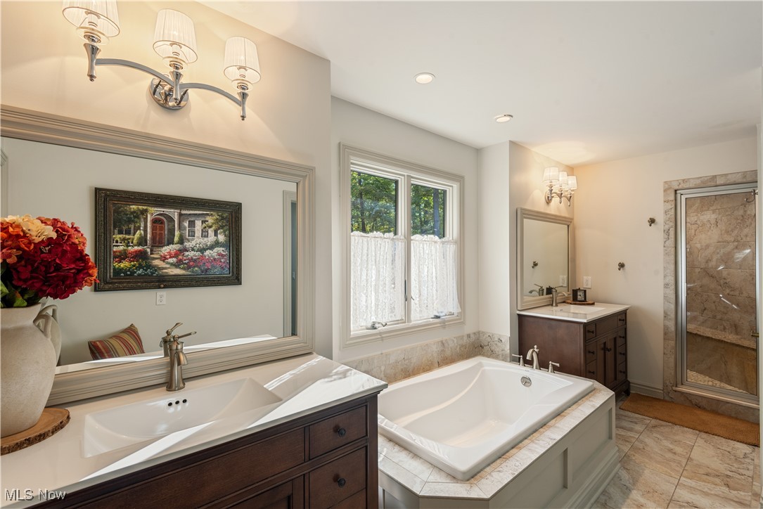 18420 May Court Chagrin Falls OH 44023