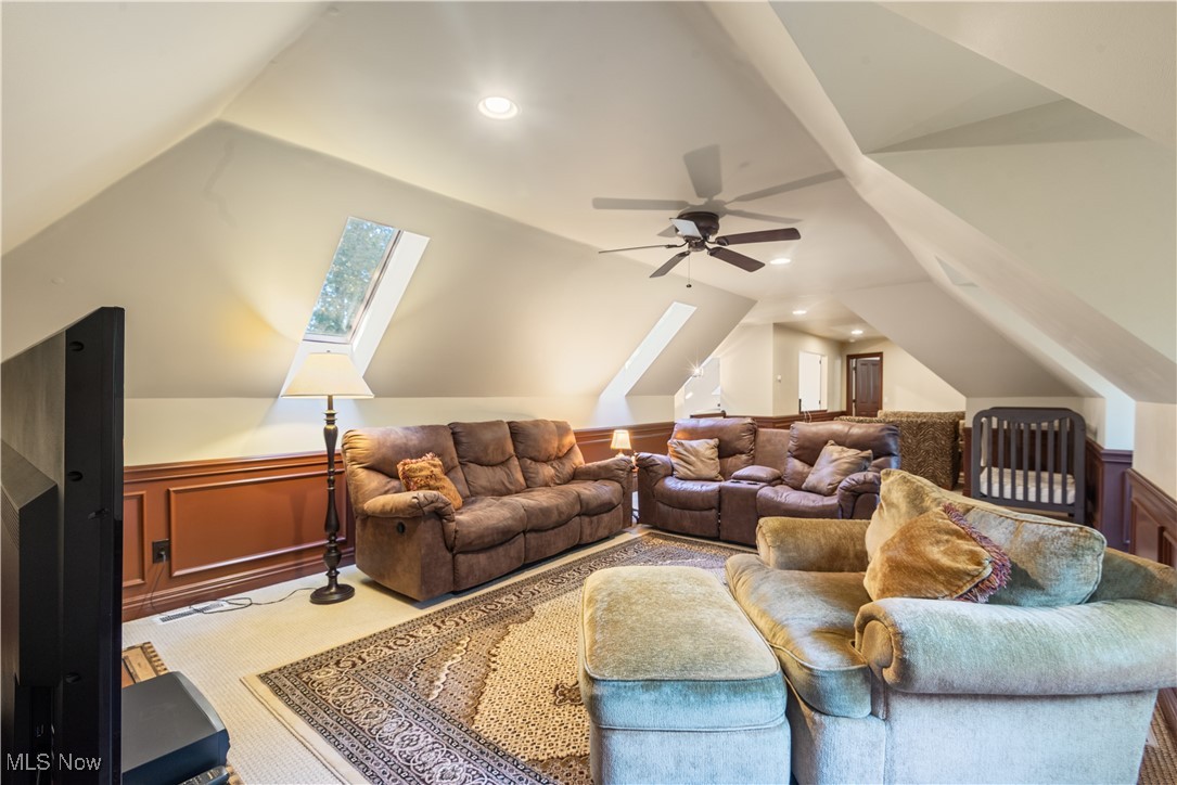 18420 May Court Chagrin Falls OH 44023