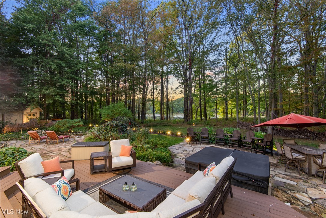 18420 May Court Chagrin Falls OH 44023