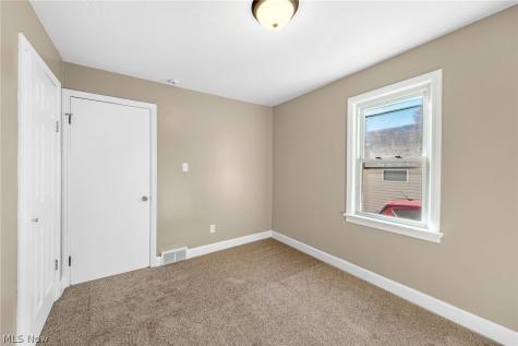 1419 Grand Boulevard Barberton OH 44203