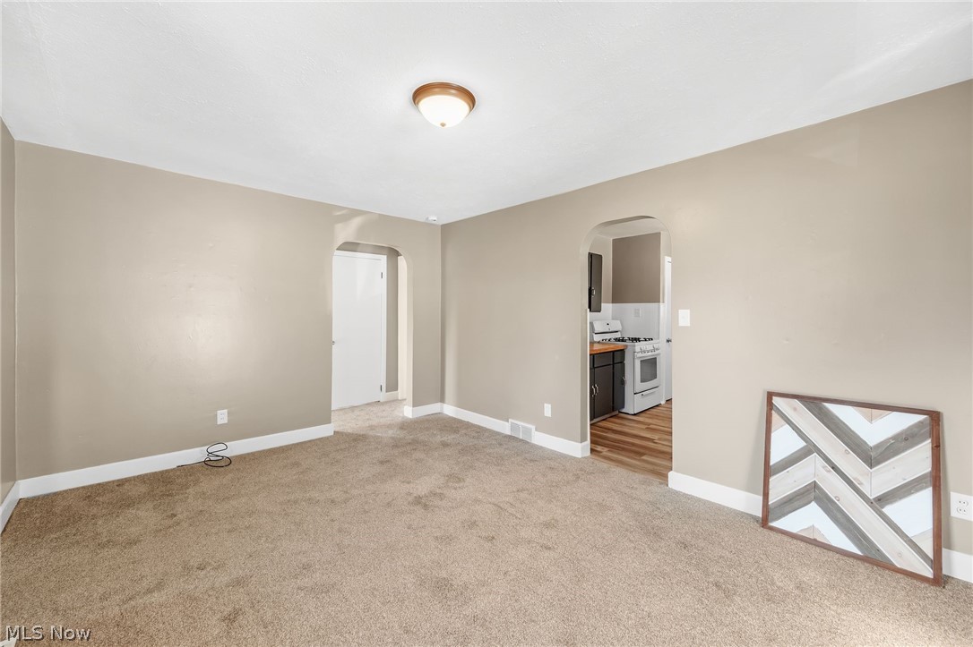 1419 Grand Boulevard Barberton OH 44203