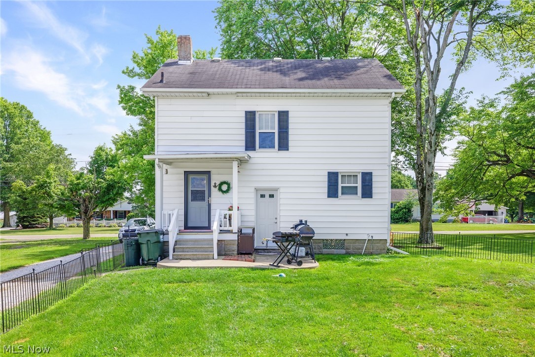 12681 Orrville Street NW North Lawrence OH 44666