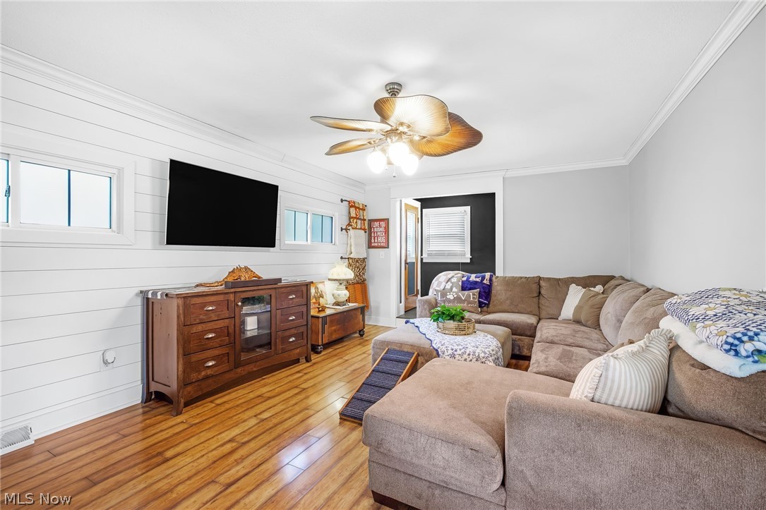 12681 Orrville Street NW North Lawrence OH 44666