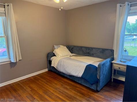 21203 Raymond Street Maple Heights OH 44137