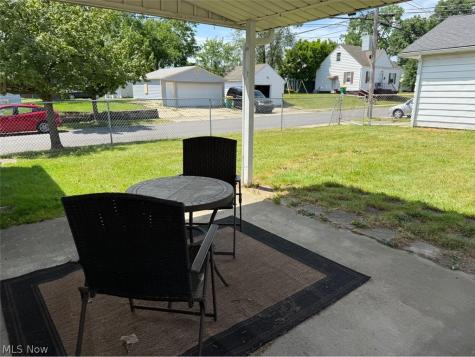 21203 Raymond Street Maple Heights OH 44137