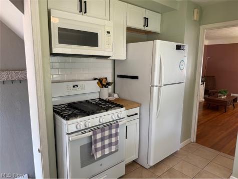 21203 Raymond Street Maple Heights OH 44137