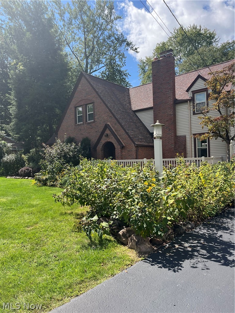 6922 Youngstown Pittsburgh Road Poland OH 44514