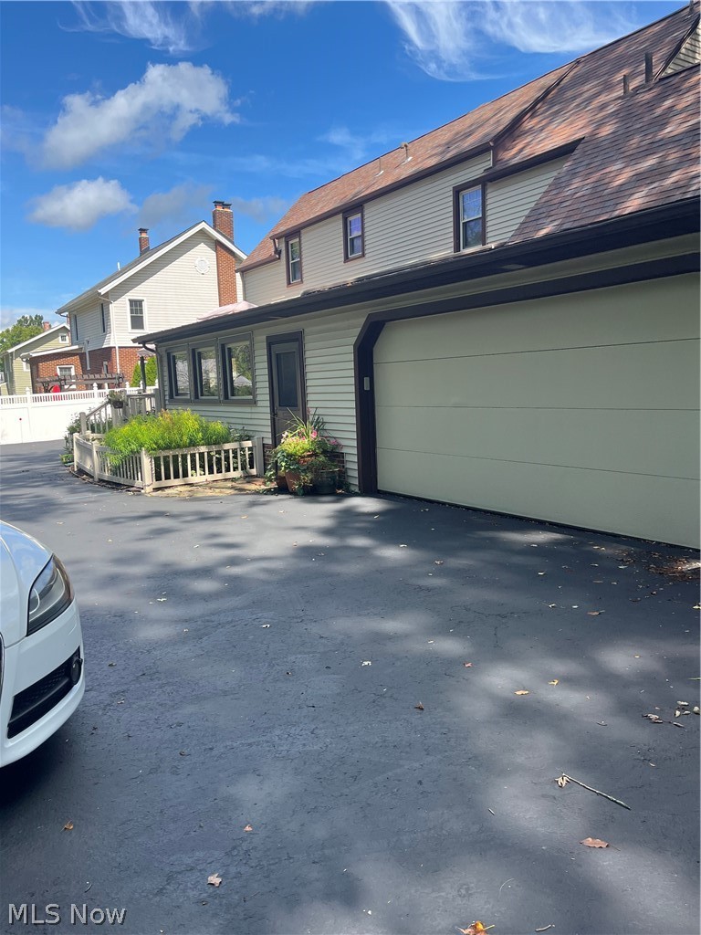 6922 Youngstown Pittsburgh Road Poland OH 44514