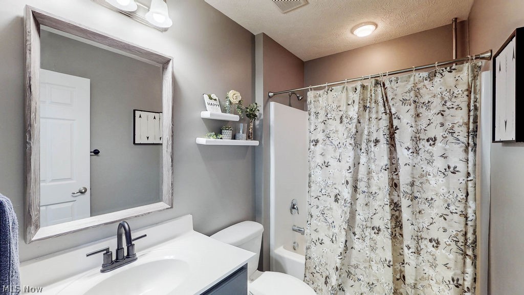 167 Park View Court Peninsula OH 44264