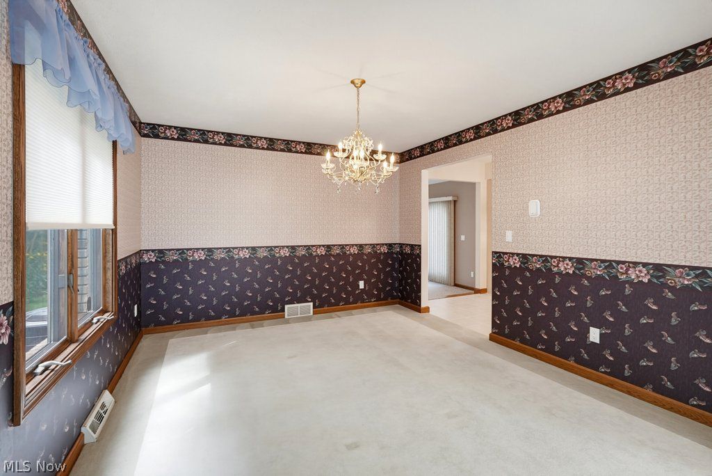 581 Maple Court Macedonia OH 44056