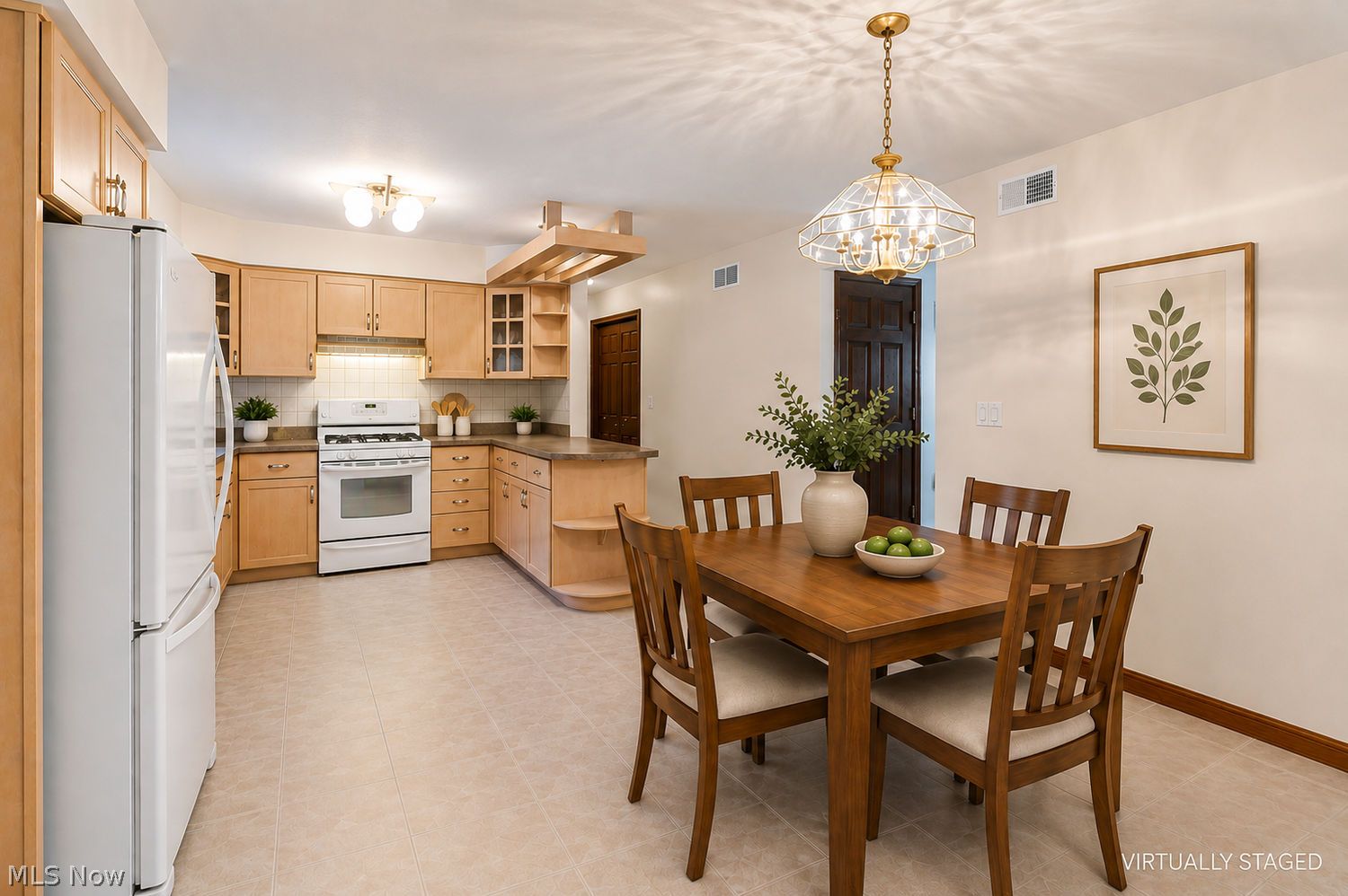 581 Maple Court Macedonia OH 44056