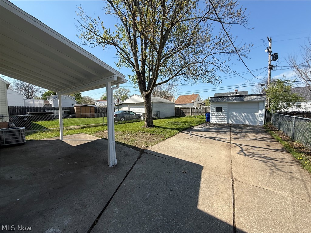 13722 Courtland Avenue Cleveland OH 44111