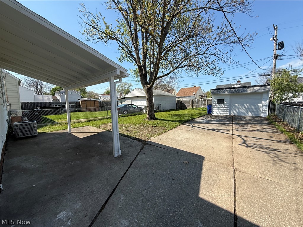 13722 Courtland Avenue Cleveland OH 44111