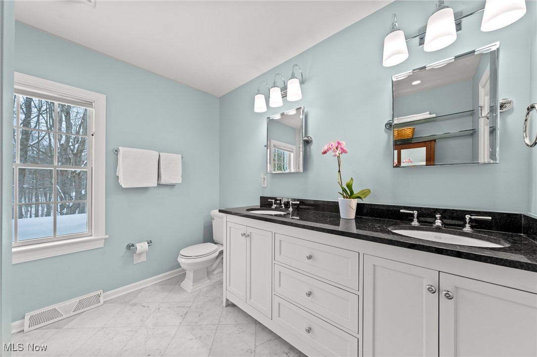 14355 Hartwell Trail Novelty OH 44072