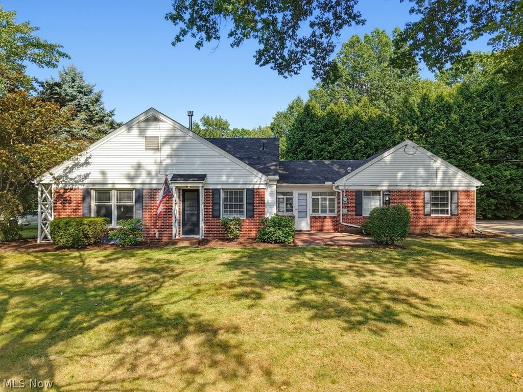 2468 Ridgewood Road Akron OH 44313
