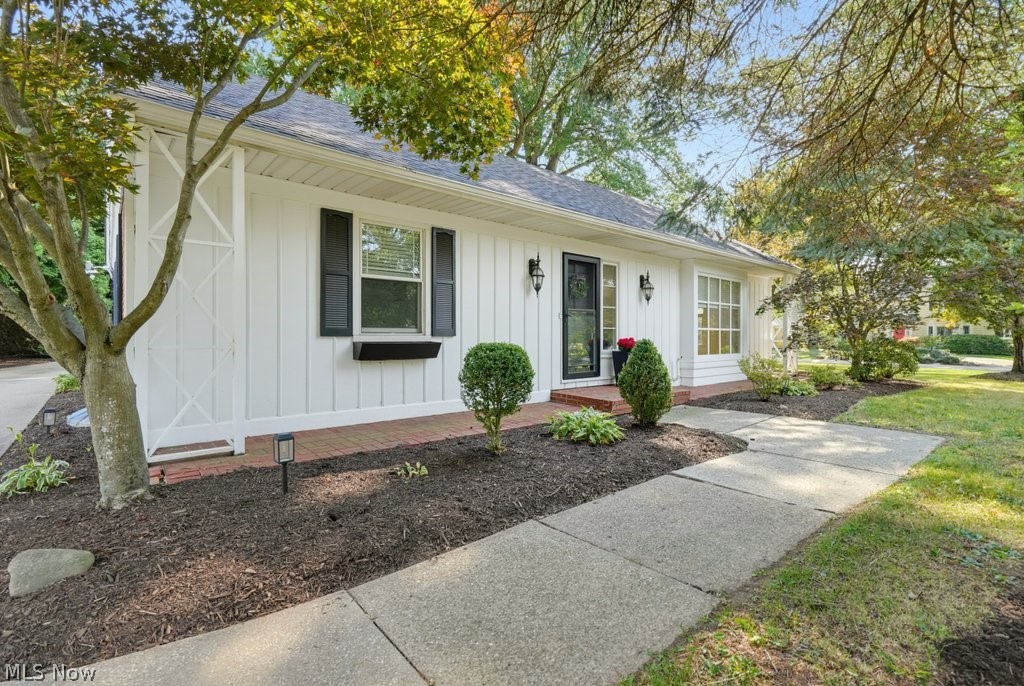 2468 Ridgewood Road Akron OH 44313