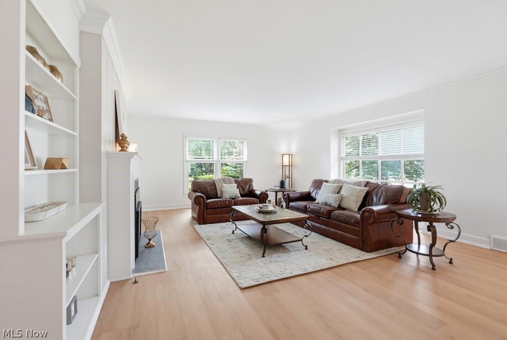 2468 Ridgewood Road Akron OH 44313