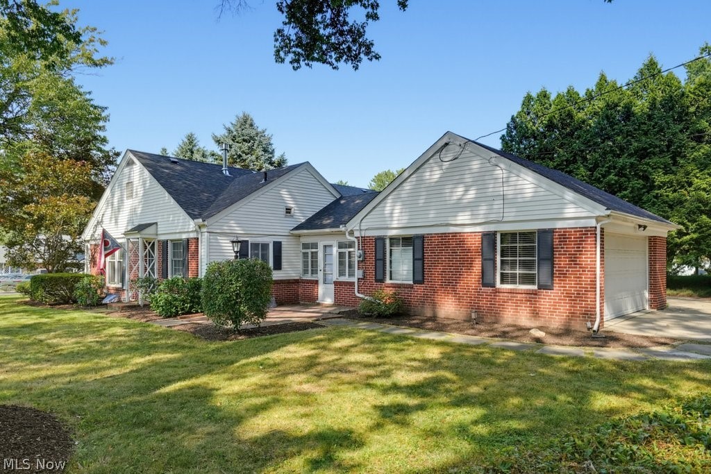 2468 Ridgewood Road Akron OH 44313